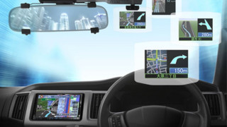 Автомобилна навигация с head-up дисплей