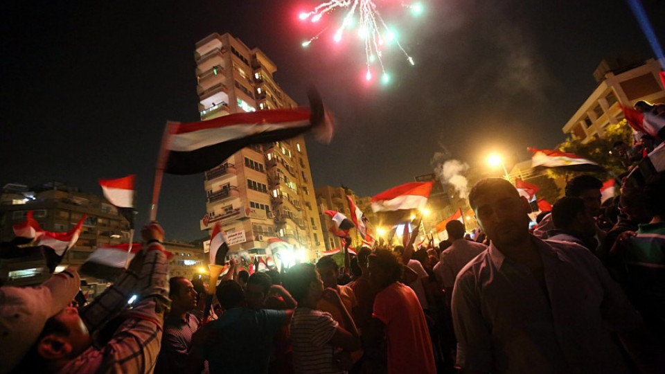 Армията потвърди за Мурси, в Египет ликуват (ОБЗОР) | StandartNews.com