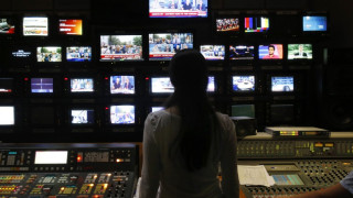 Гръцкото правителство предложи нови радио и телевизия
