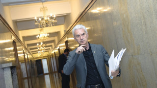 Атака иска отстраняване на президента
