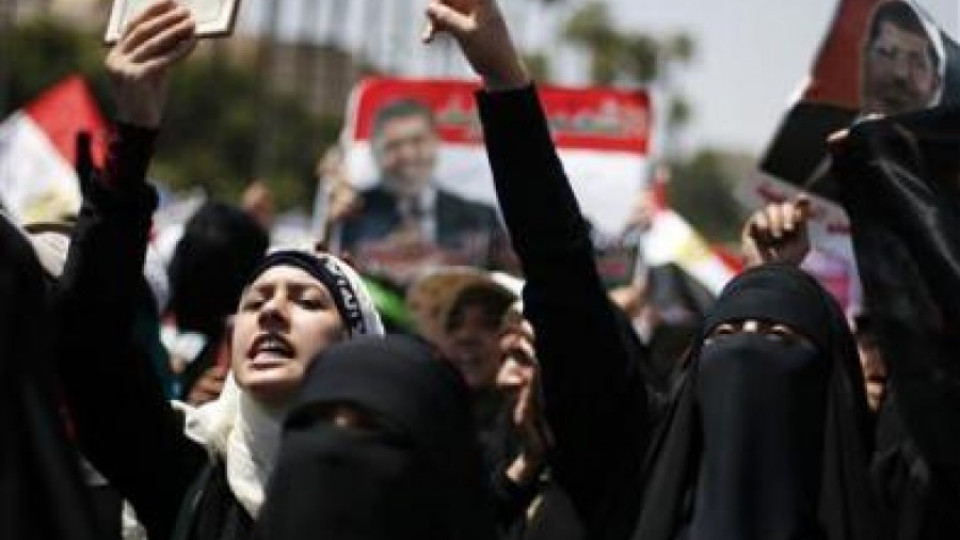 Армията откри огън срещу поддръжници на ислямистите в Египет | StandartNews.com