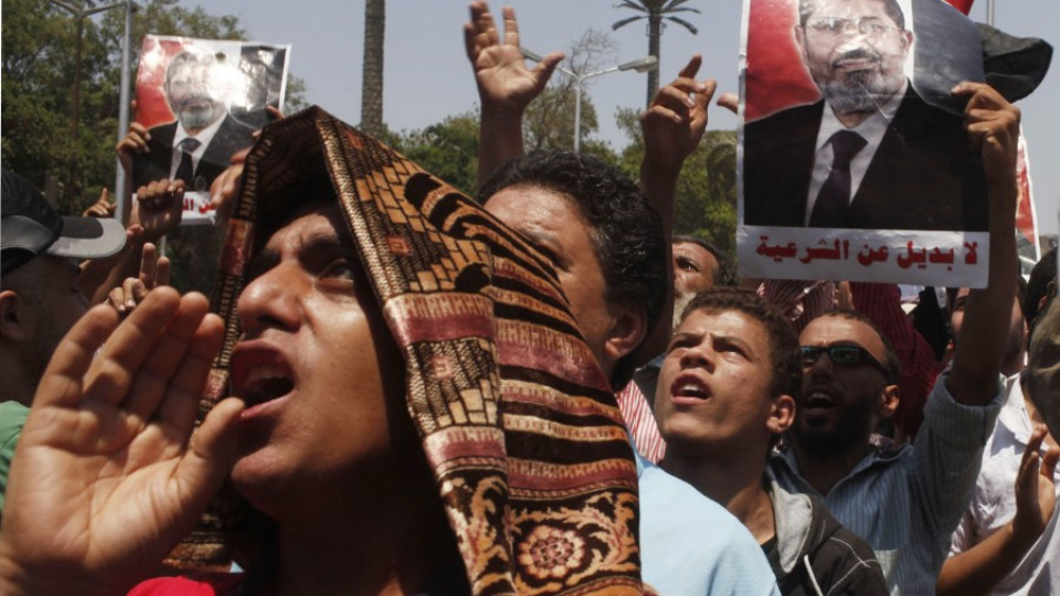 Кайро отново потъна в кръв | StandartNews.com