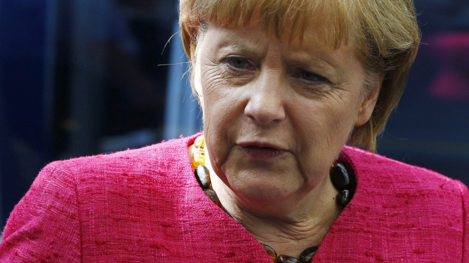 Меркел праща спецекип в САЩ заради шпионския скандал | StandartNews.com