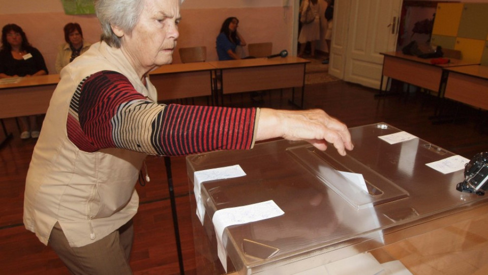 Изборният ден във Варна протича нормално | StandartNews.com