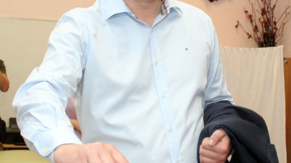Новият кмет на Варна е Иван Портних | StandartNews.com
