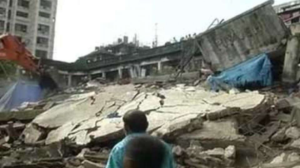 Шестима загинаха в рухнал хотел в Индия | StandartNews.com