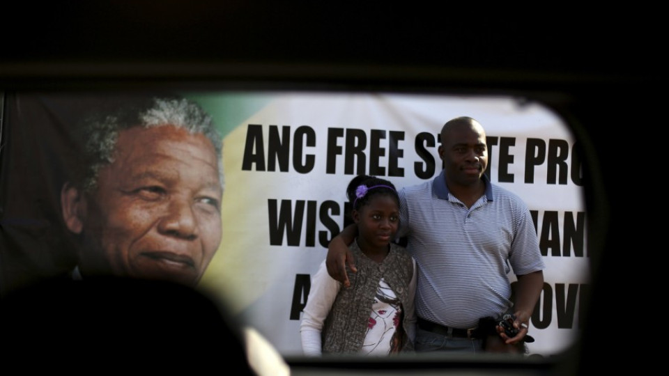 Си Ен Ен купил правата за Мандела | StandartNews.com