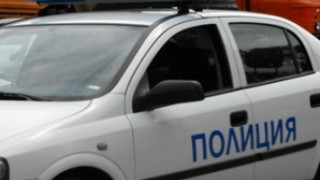 Скеле падна върху такси в столицата