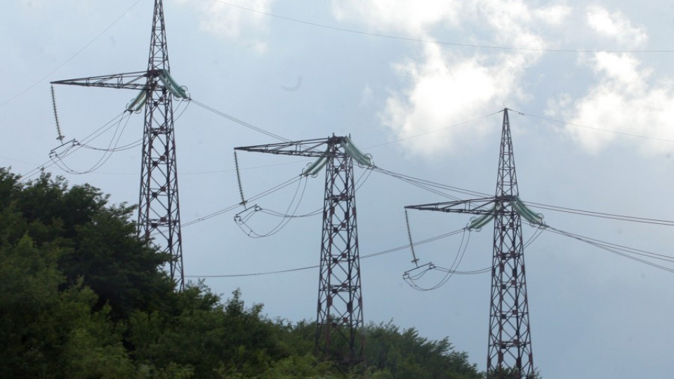 57% от българите одобряват поевтиняване на тока с 5% | StandartNews.com