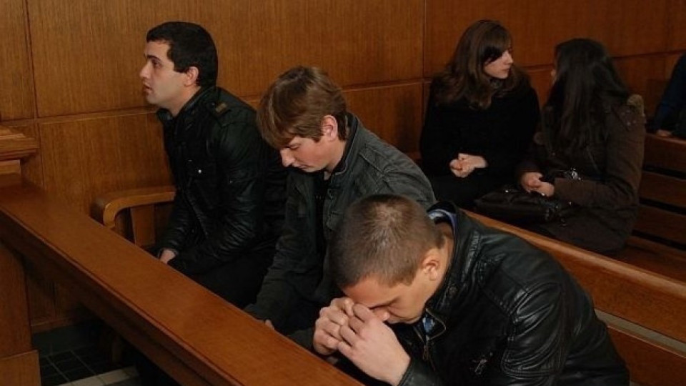 Искат по 20 г. затвор за убийците на Балтов | StandartNews.com