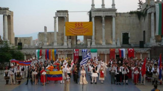 Танцьори от три континента в Пловдив