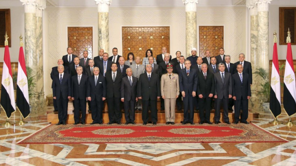Египетското временно правителство положи клетва | StandartNews.com