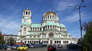 Подаряват "Св. Александър Невски" на църквата