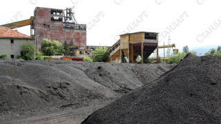 Собственикът на рудник "Ораново" се предаде в полицията 