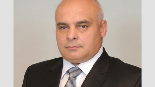 Общинар на ръба след адска катастрофа