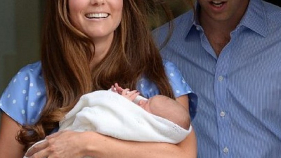Изписаха Кейт и бебето | StandartNews.com