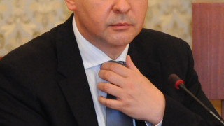 Станишев забрани на БСП да говори за предсрочен вот