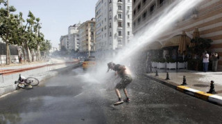 715 задържани на протестите в Истанбул