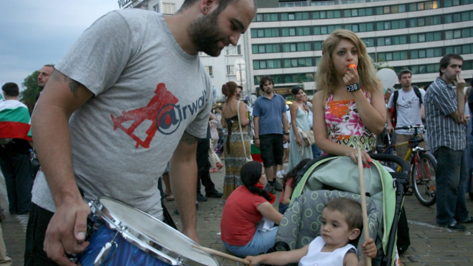 Орешарски: Протестите забавят важни реформи | StandartNews.com