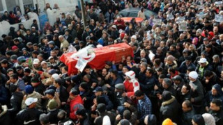 Обвиниха радикали за политическите убийства в Тунис