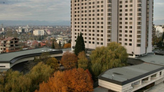 Куп хотели в София търсят купувач