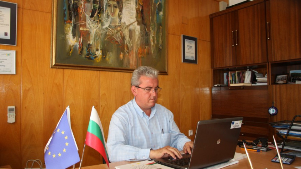 Кметът на Момчилград подкрепи Татул за „Чудесата на България”  | StandartNews.com
