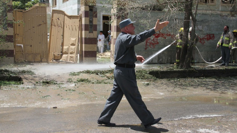 Бомба избухна пред индийско консулство в Афганистан | StandartNews.com
