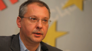 Червените стягат предизборни щабове