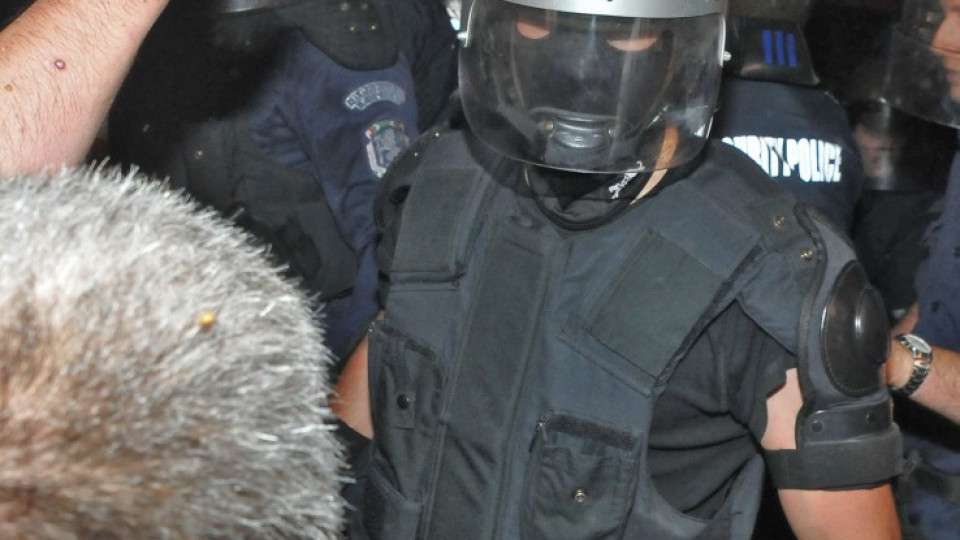 Изследват факторите за стреса сред полицаите в Благоевград  | StandartNews.com