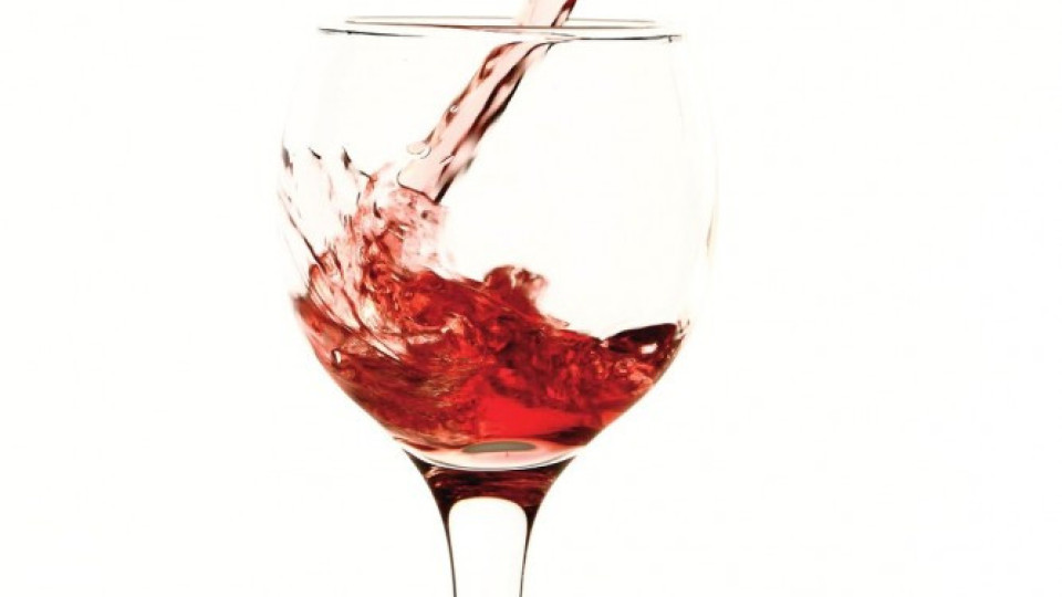 Сен Тропе пие българско розе | StandartNews.com