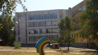 Санират най-голямото училище в Джебел