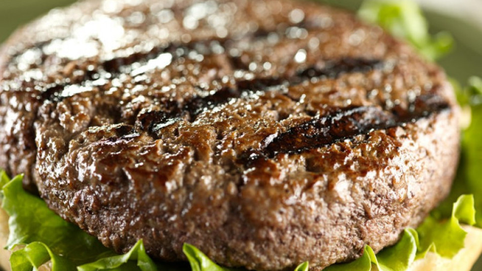 Изядоха първото месо, отгледано в лаборатория | StandartNews.com