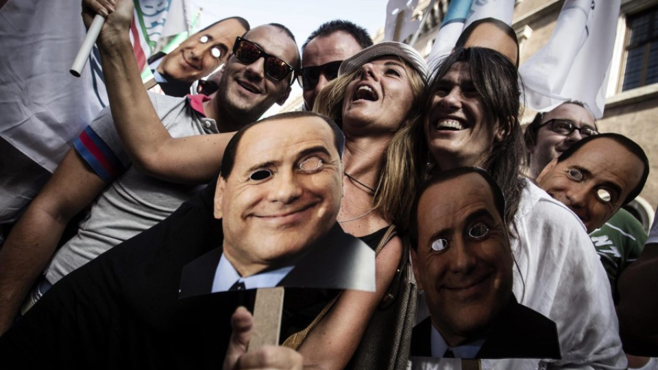 Шпигел: Италия в плен на Берлускони | StandartNews.com