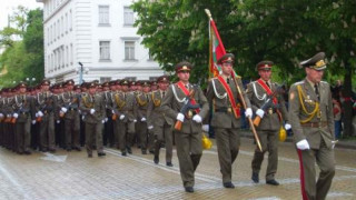 България и Виетнам ще си сътрудничат в областта на отбраната