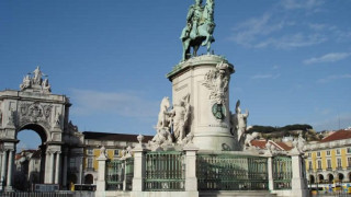 Португалия реже с 10% пенсиите на чиновниците
