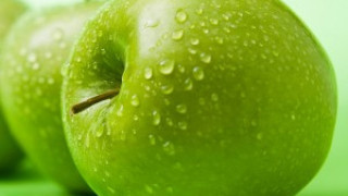 Ябълките поскъпнаха със 70% за година