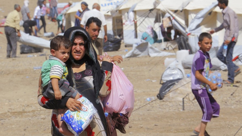 Харманли стяга 1000 палатки за бежанци | StandartNews.com