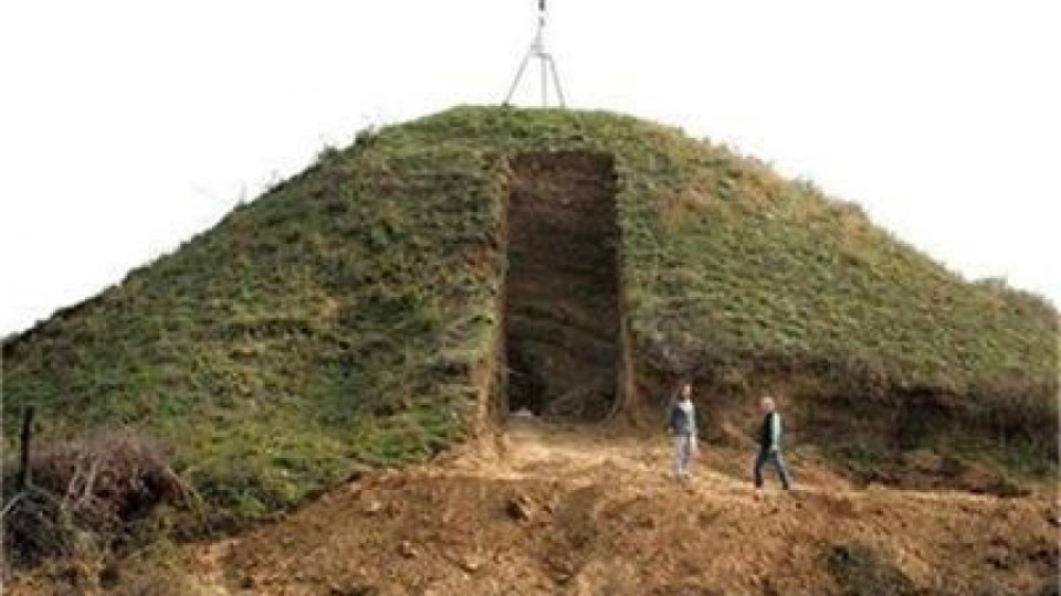 Археолози атакуват Омуртаговата могила от четири страни | StandartNews.com