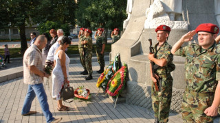 Честват "Съединението" в Хасково без армия