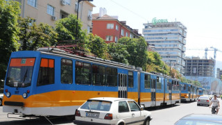 Спират за кратко 7 трамвайни линии в столицата