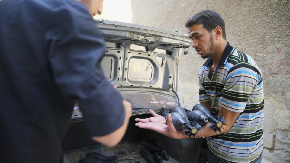 Подозират, че режимът в Сирия използва и фосфорни бомби | StandartNews.com