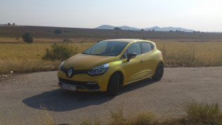 Лошото Clio R.S.