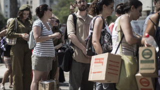 В сирийската столица се запасяват с храна