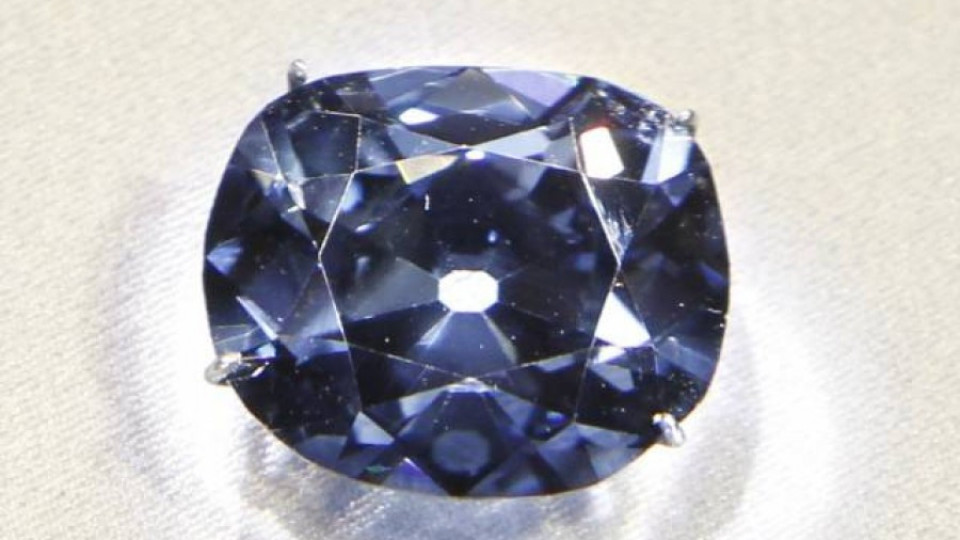 Продават син диамант за $19 млн. | StandartNews.com