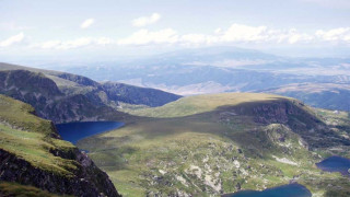 Забрана за джипове и коне към Седемте Рилски изера