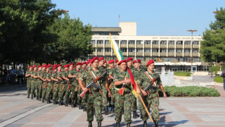 Военни почести в Благоевград за Съединението