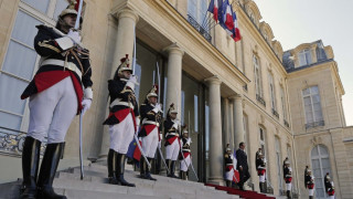 Две трети от французите са против военни действия в Сирия