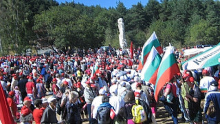 5000 социалисти празнуваха 9.IX на Копривките