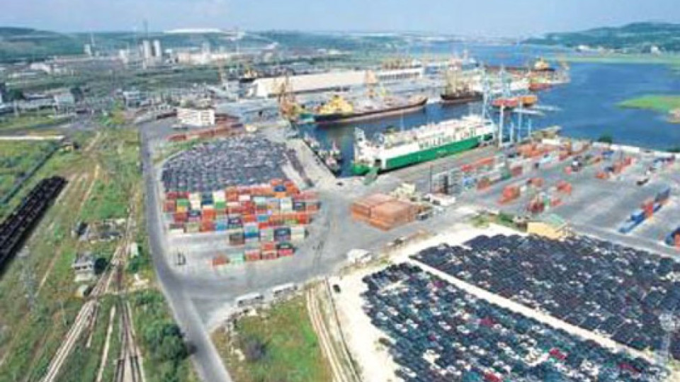 Пристанище Варна с рекорд по износа на зърно | StandartNews.com