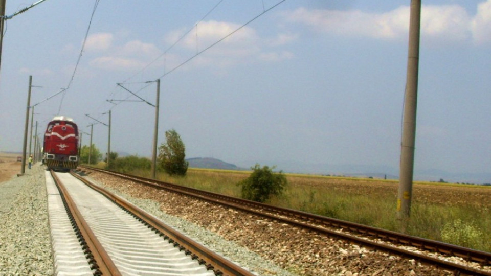 Възстановено е движението на влаковете Търнак – Дъскотна | StandartNews.com